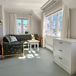 Hébergement de vacances Sentralt I Terrasse Med Fjordutsikt