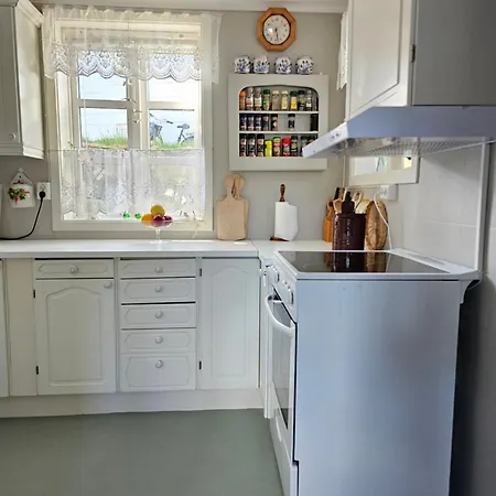 Sjarmerende Perle Med Utsikt Mot Fjorden Holiday home