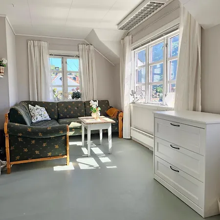 Prázdninový dům Sentralt I Terrasse Med Fjordutsikt