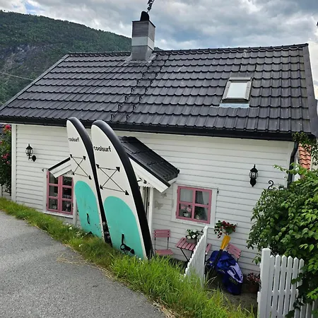 Prázdninový dům Sentralt I Terrasse Med Fjordutsikt *