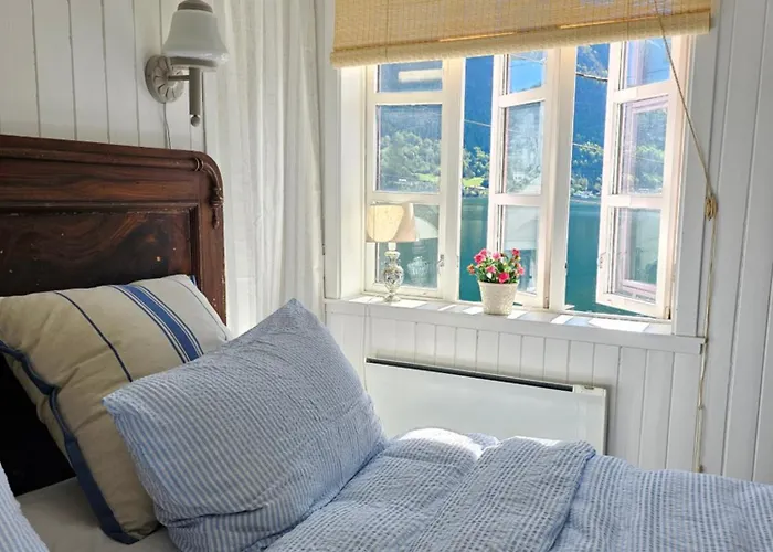 Sentralt I Terrasse Med Fjordutsikt Casa vacanze Sogndal